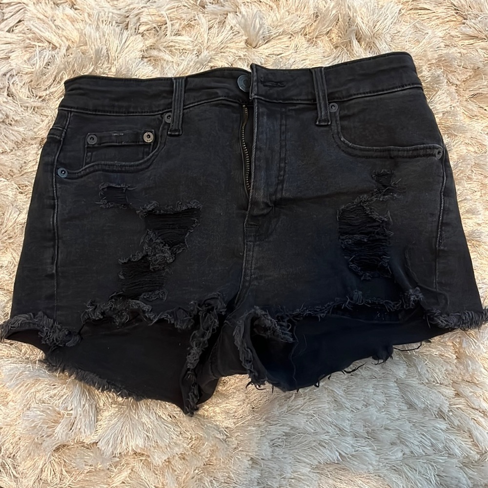 Black jean shorts from Aeropostale
